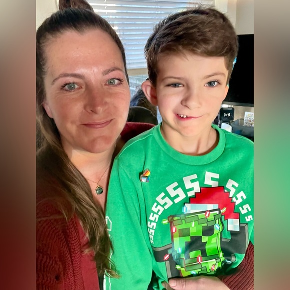 Meet your Posher, Angela - Picture 4 of 4